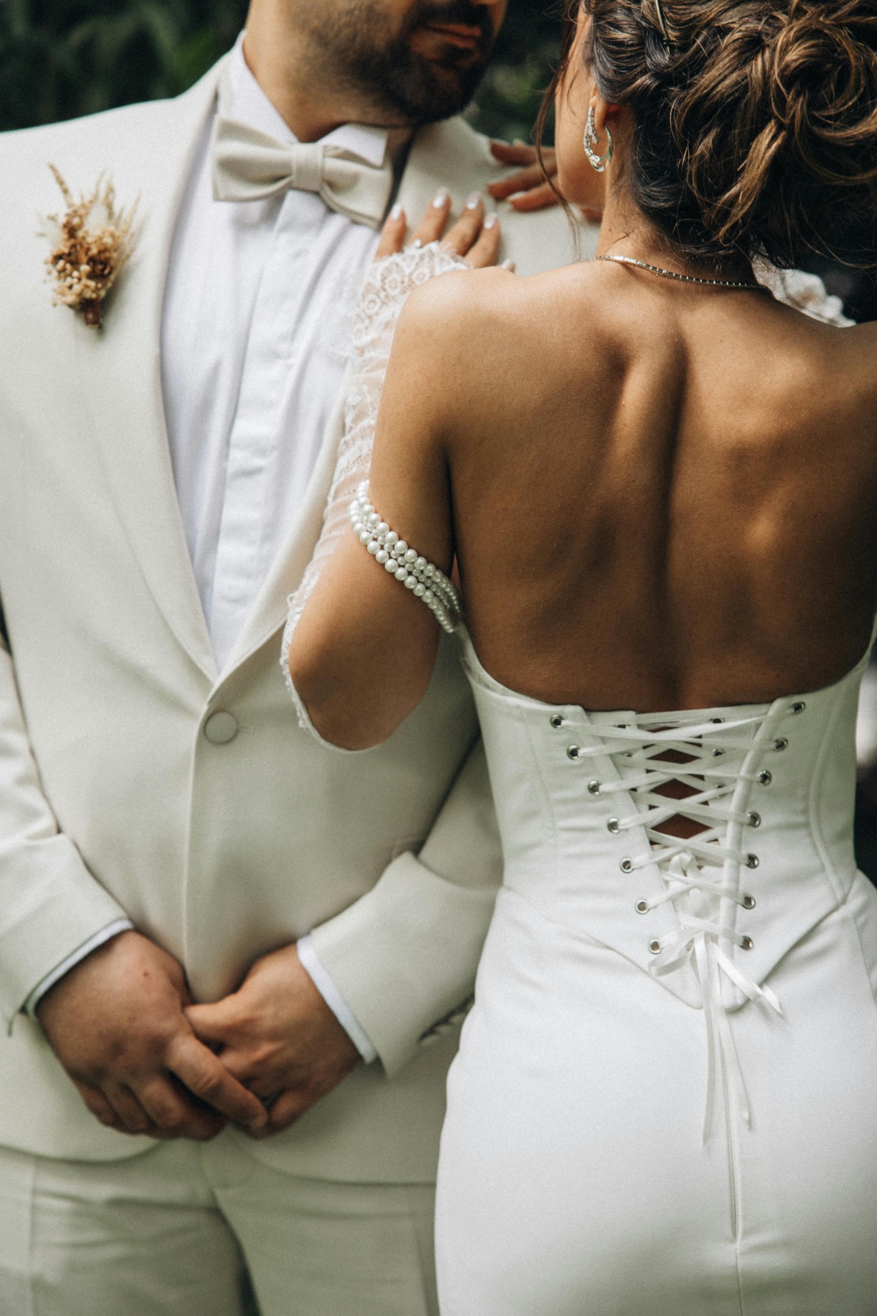 Curated visual reference: Visual Reference: How To Plan An Elegant Wedding On A Controlled Budget